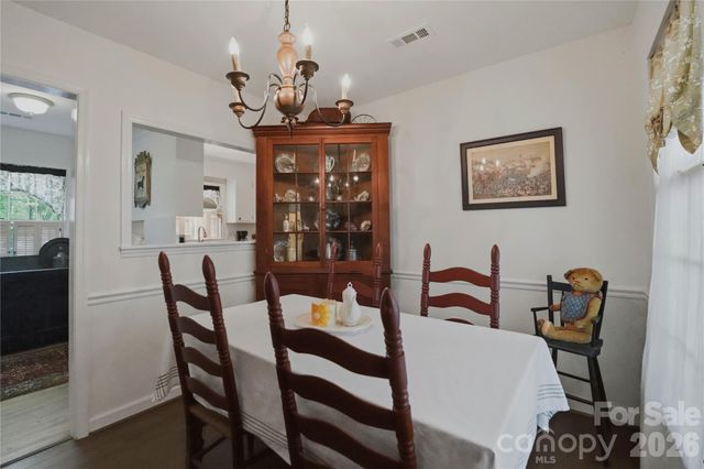 7626 Winterset Drive, Charlotte, NC 28270