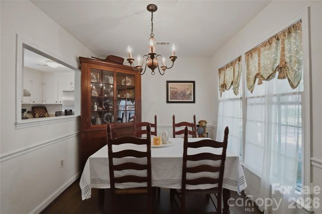 7626 Winterset Drive, Charlotte, NC 28270