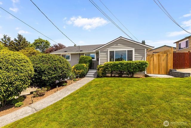 10038 59th Ave S, Seattle, WA 98178