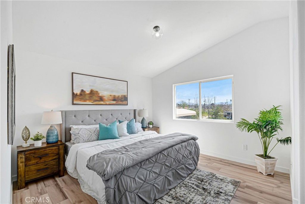 Image 10 of property listing at 812 Early Dawn, San Jacinto, CA 92582