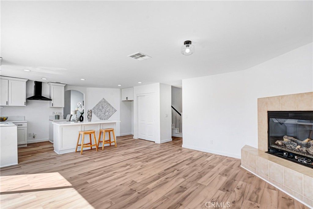 Image 6 of property listing at 812 Early Dawn, San Jacinto, CA 92582