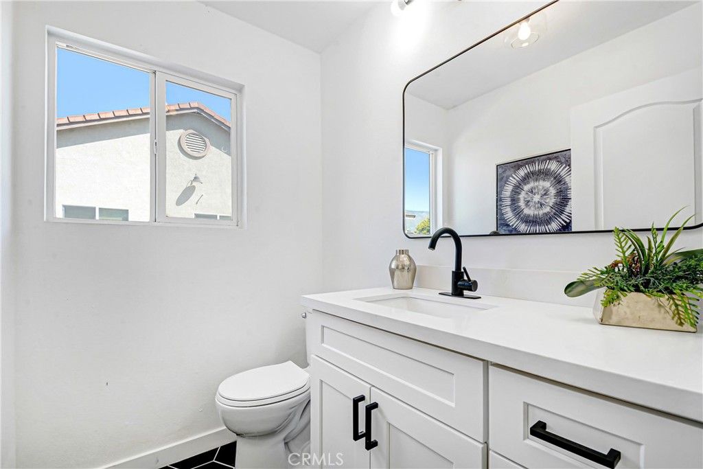 Image 8 of property listing at 812 Early Dawn, San Jacinto, CA 92582