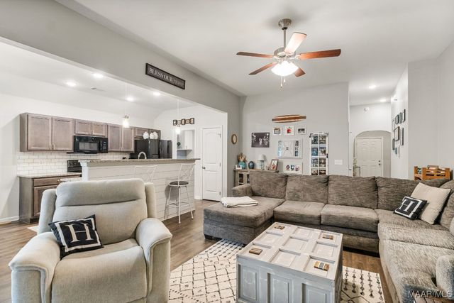 95 Bristol Lane, Wetumpka, AL 36092