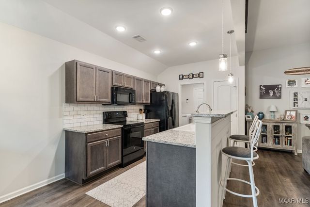 95 Bristol Lane, Wetumpka, AL 36092