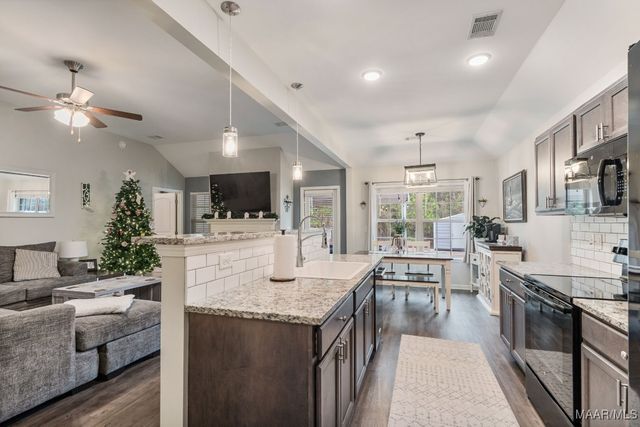 95 Bristol Lane, Wetumpka, AL 36092