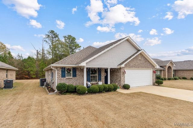 95 Bristol Lane, Wetumpka, AL 36092