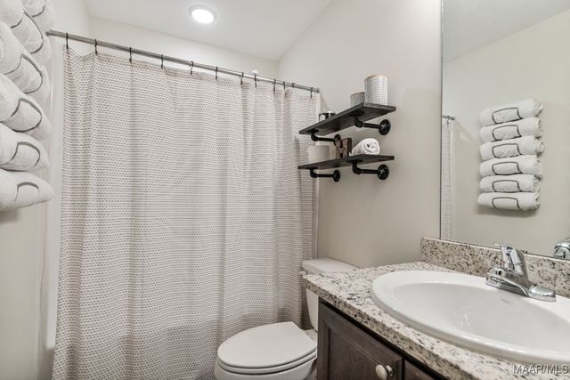 95 Bristol Lane, Wetumpka, AL 36092