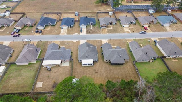 95 Bristol Lane, Wetumpka, AL 36092