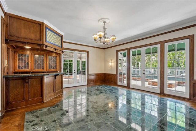 10190 Baywood Court, Los Angeles, CA 90077