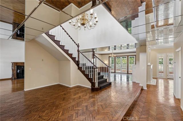 10190 Baywood Court, Los Angeles, CA 90077