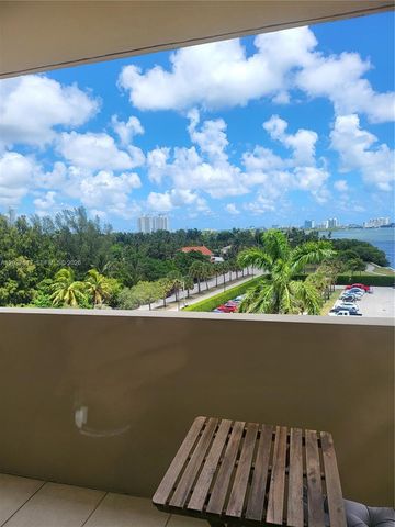 880 NE 69th Street 6R, Miami, FL 33138