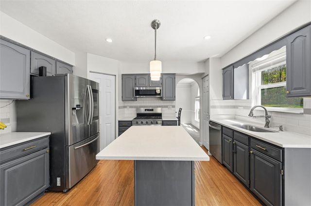 220 MACDUFF, Richland, PA 15044
