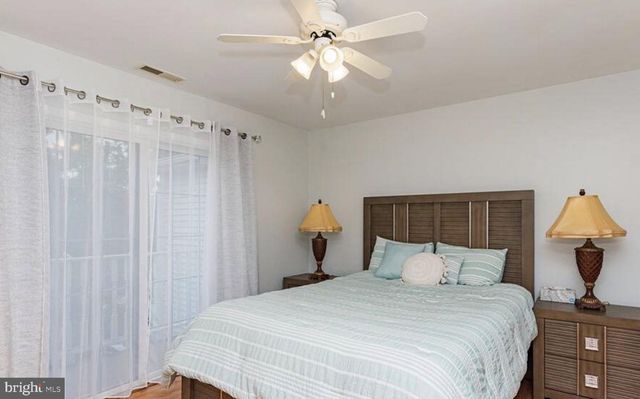 1002 BAYBREEZE LN, Ocean Pines, MD 21811