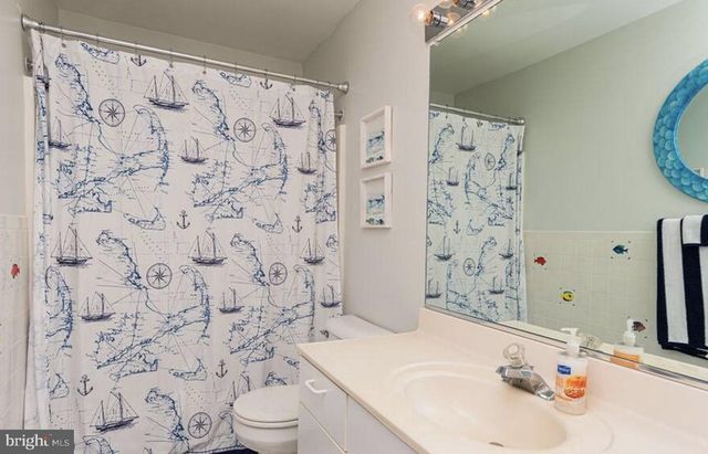 1002 BAYBREEZE LN, Ocean Pines, MD 21811