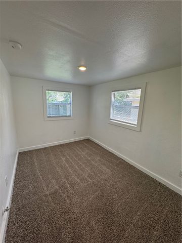 1110 Elgin St, Corpus Christi, TX 78405