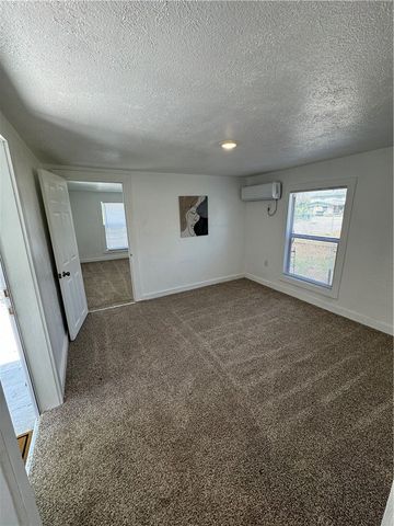 1110 Elgin St, Corpus Christi, TX 78405