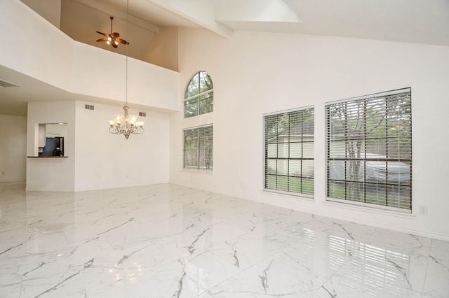 4371 Palmer Plantation Drive, Missouri City, TX 77459