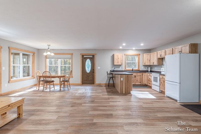 11256 S Roby Lake Drive, Baldwin, MI 49304