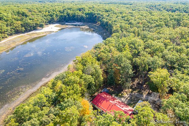 11256 S Roby Lake Drive, Baldwin, MI 49304