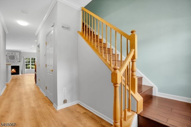 8 Allister Ct, Lincoln Park Boro, NJ 07035