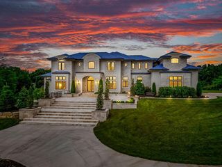 5450 Lackman Road, Shawnee, KS 66217