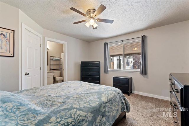 1700 S Camas, Nampa, ID 83686