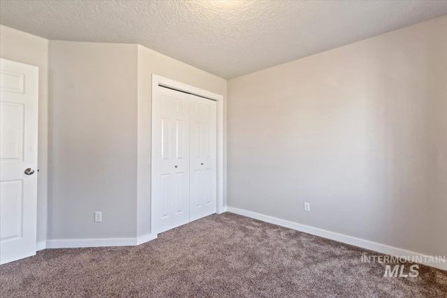 1700 S Camas, Nampa, ID 83686