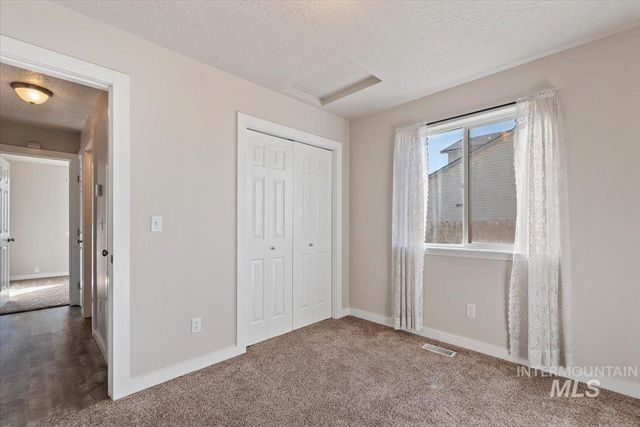 1700 S Camas, Nampa, ID 83686