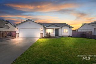 1700 S Camas, Nampa, ID 83686