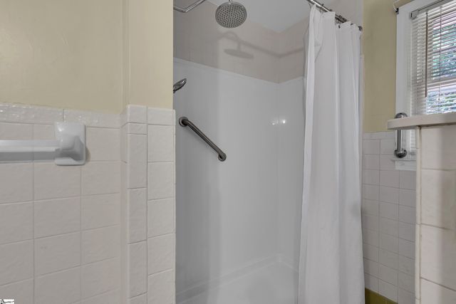 106 N Lady Slipper Lane, Greer, SC 29650