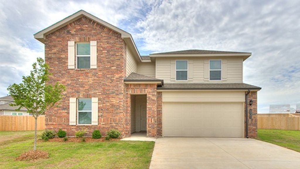 10228 NW 28th Terrace, Yukon, OK 73099
