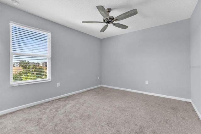 1048 DOWNSWING PLACE, Davenport, FL 33896