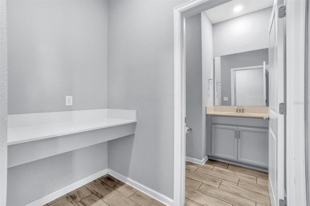 1048 DOWNSWING PLACE, Davenport, FL 33896