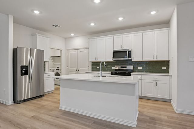 3516 Bridgeport Drive, Farmersville, TX 75442