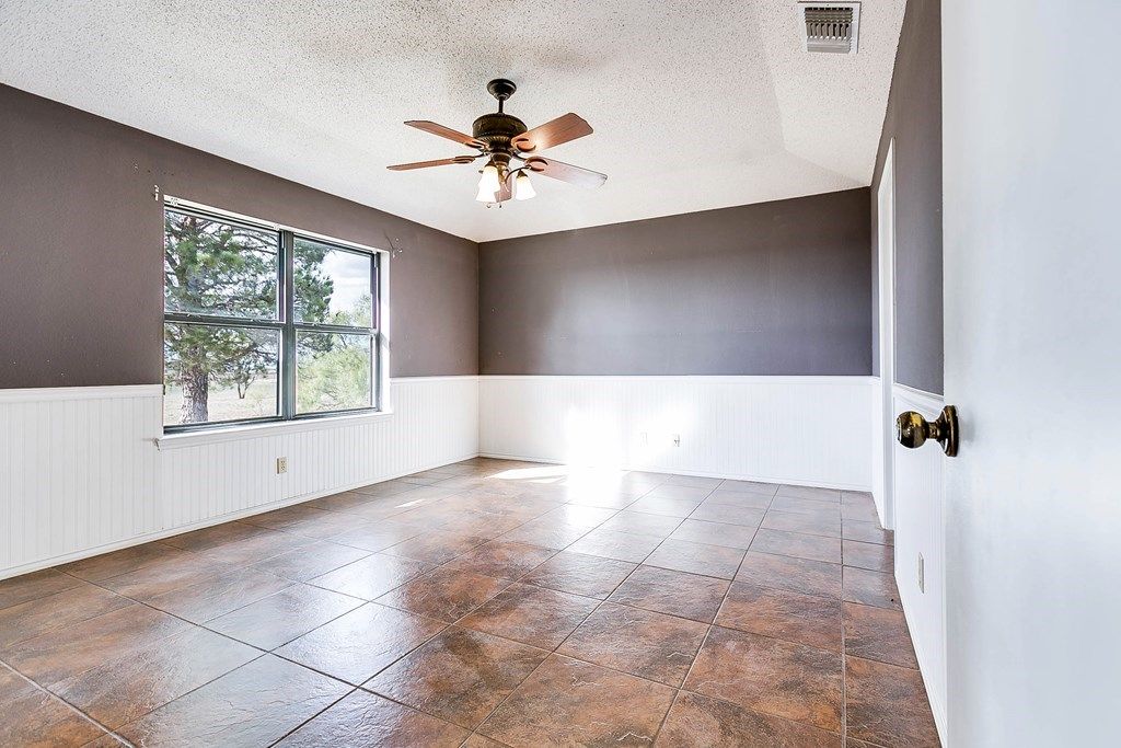Image 21 of property listing at 6650 Treece Rd, San Angelo, TX 76905