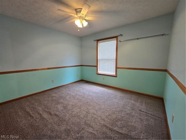1742 Steese Road, Green, OH 44685