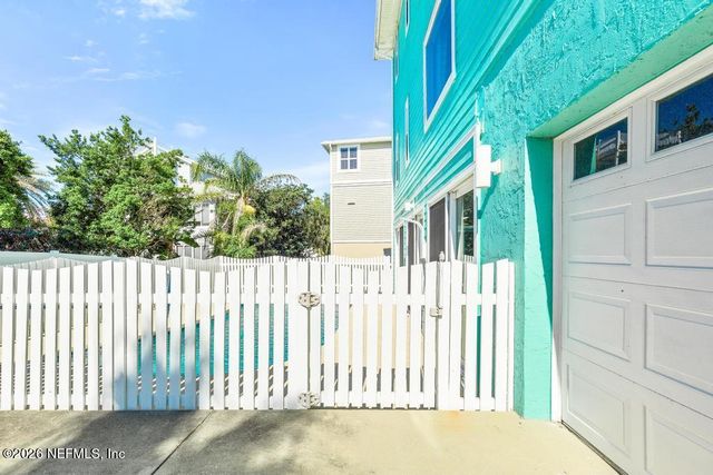 209 GULL Circle, Ponte Vedra Beach, FL 32082