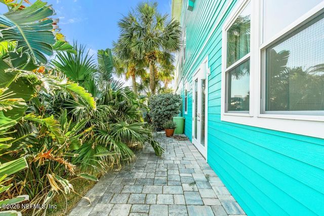 209 GULL Circle, Ponte Vedra Beach, FL 32082