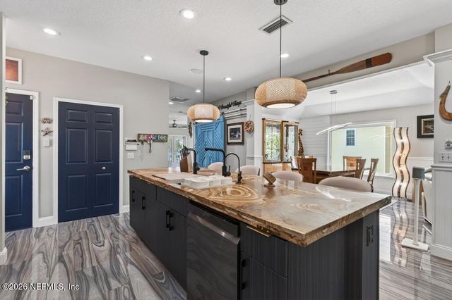 209 GULL Circle, Ponte Vedra Beach, FL 32082
