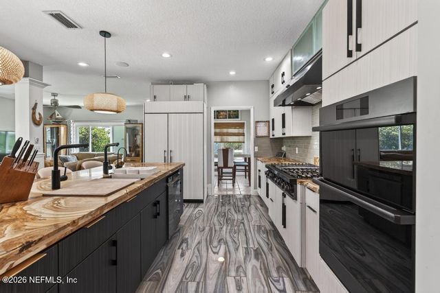 209 GULL Circle, Ponte Vedra Beach, FL 32082