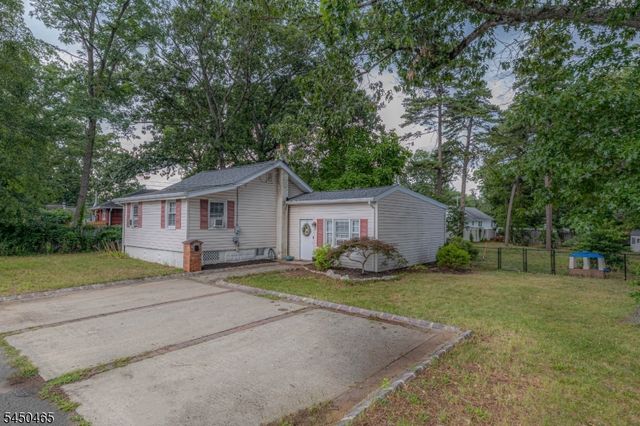 5 Clark St, Spotswood Boro, NJ 08884