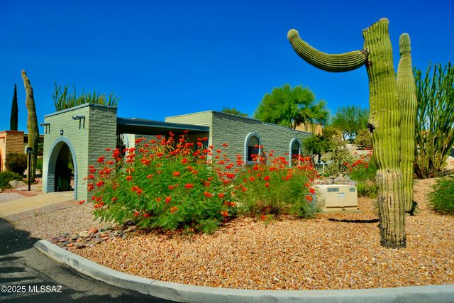 1360 W Camino Alicante, Green Valley, AZ 85622