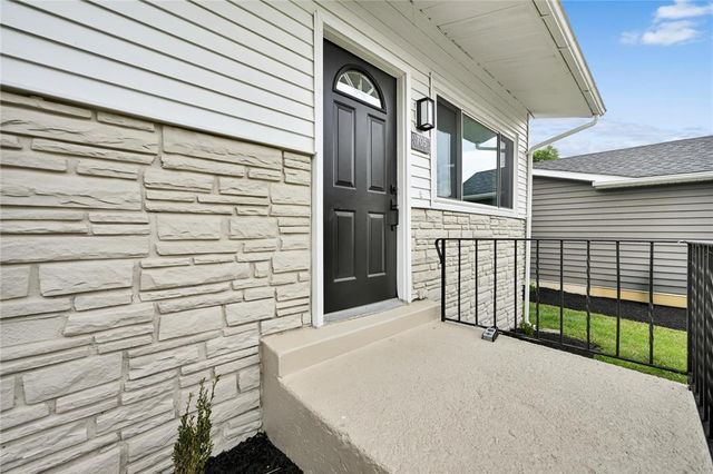 705 Faith Drive, Catasauqua Boro, PA 18032
