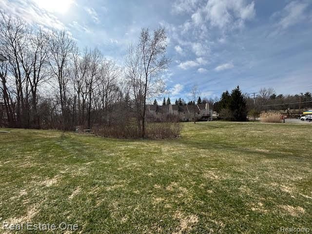 146 Jordyn Way, Oxford Village, MI 48371