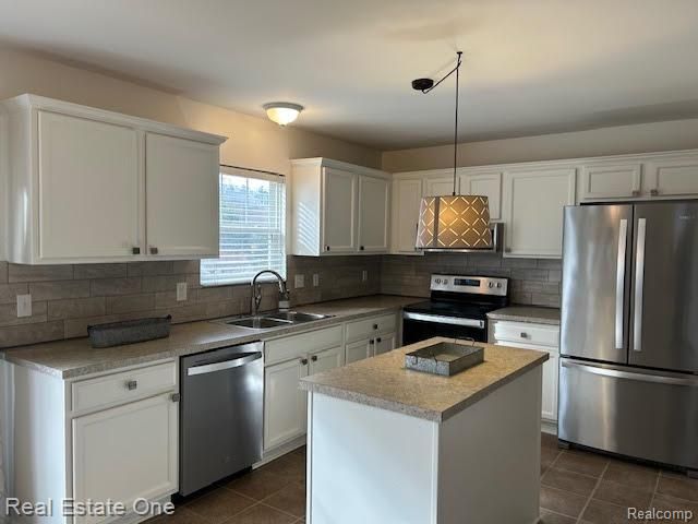 146 Jordyn Way, Oxford Village, MI 48371