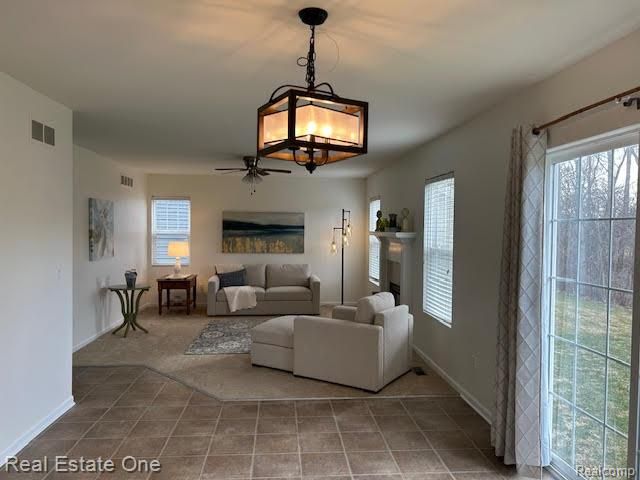 146 Jordyn Way, Oxford Village, MI 48371