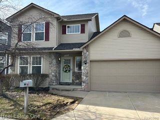 146 Jordyn Way, Oxford Village, MI 48371