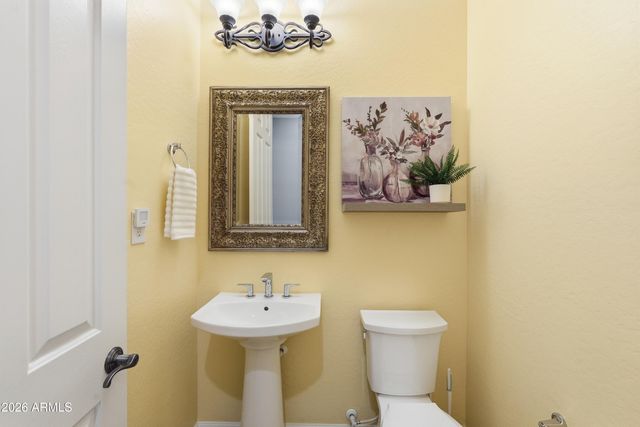 18116 W WILLOW Drive, Goodyear, AZ 85338