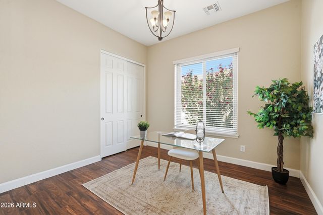 18116 W WILLOW Drive, Goodyear, AZ 85338