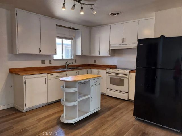 6135 Ridgeview Drive, Clearlake, CA 95422